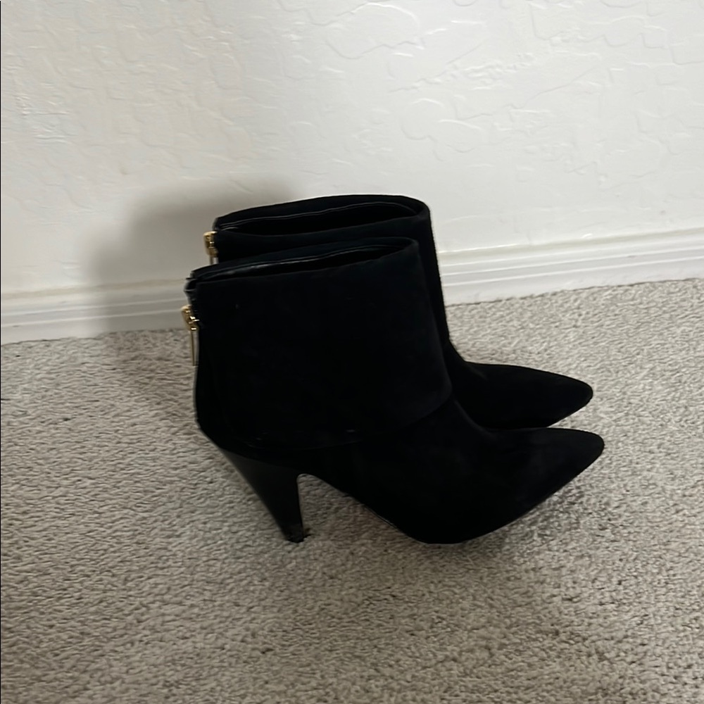 Ivanka Trump Black suede kitten pumps